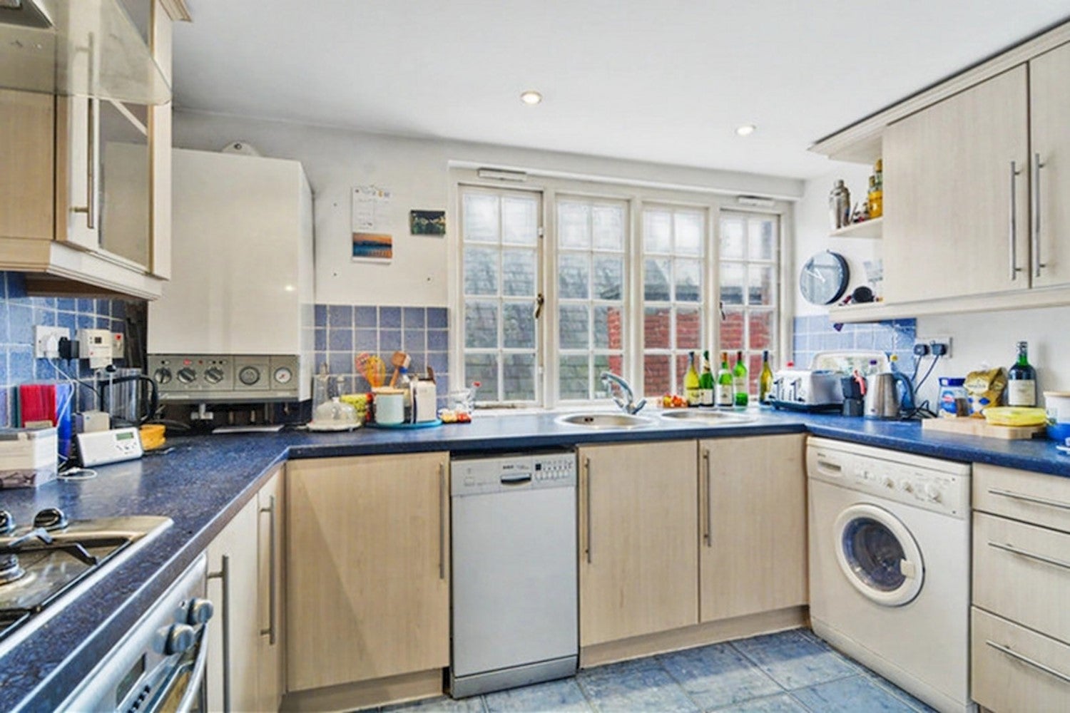 Flat Devonshire Drive in Greater London