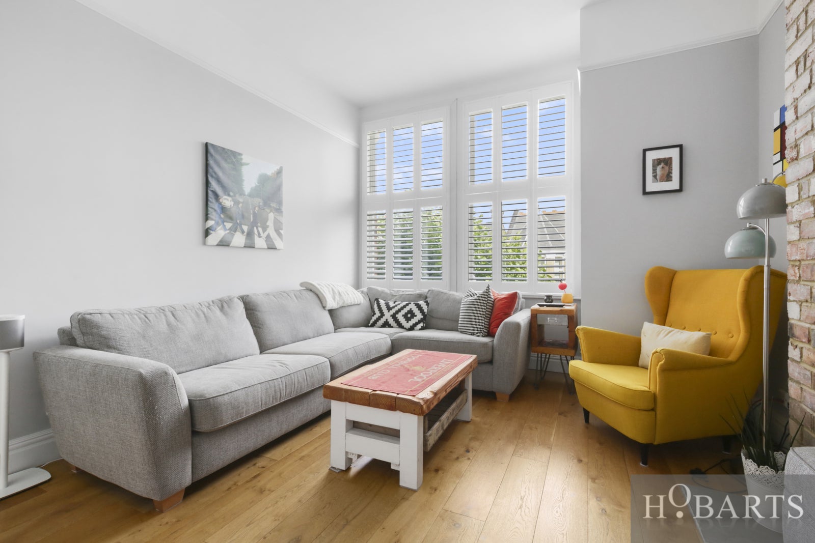 Flat Albert Road in Greater London
