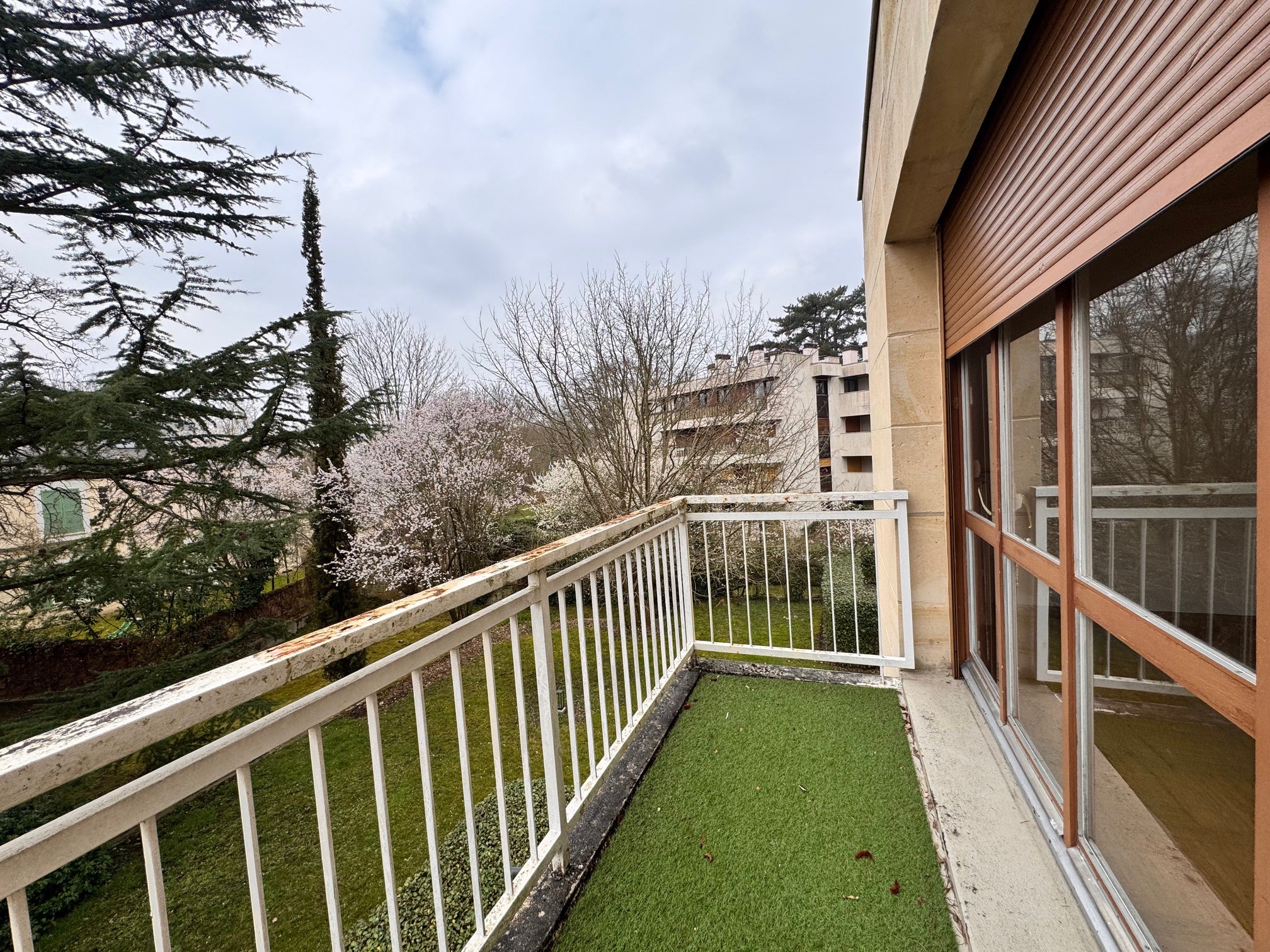 Flat Avenue Lesage in Maisons-Laffitte