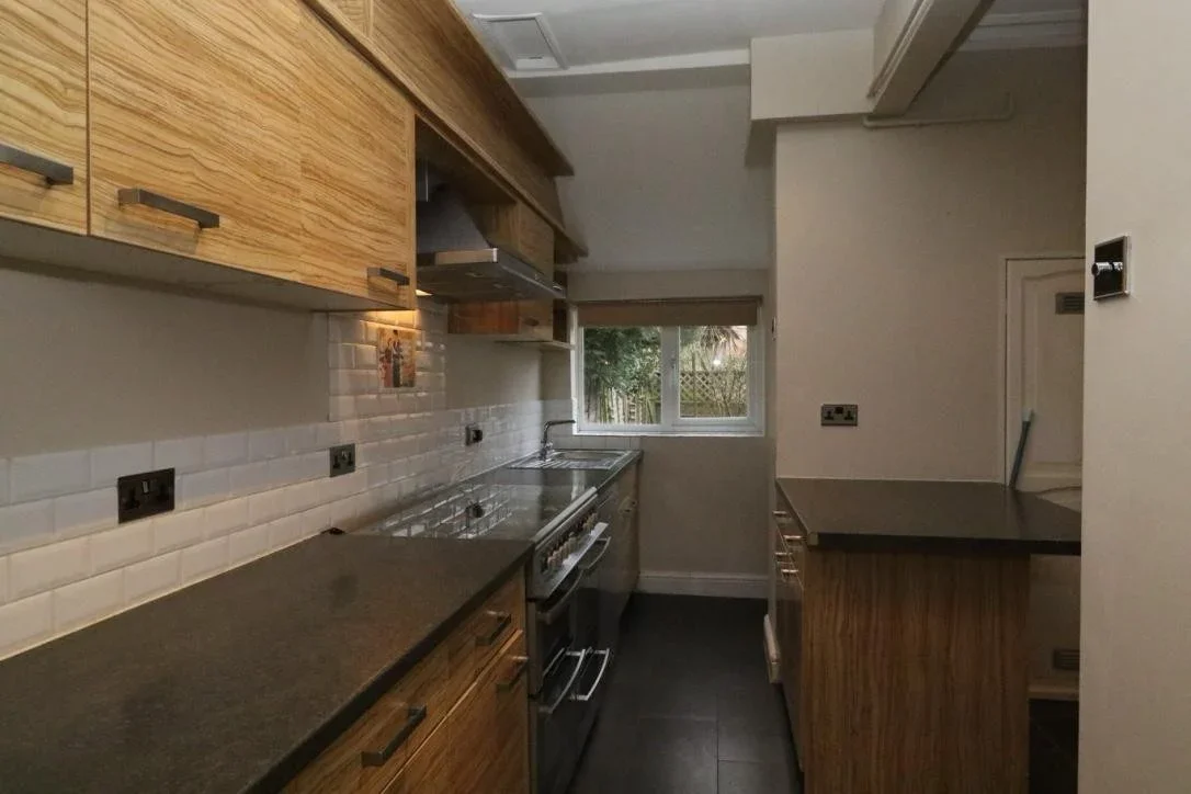 Room Rannoch Road in Greater London