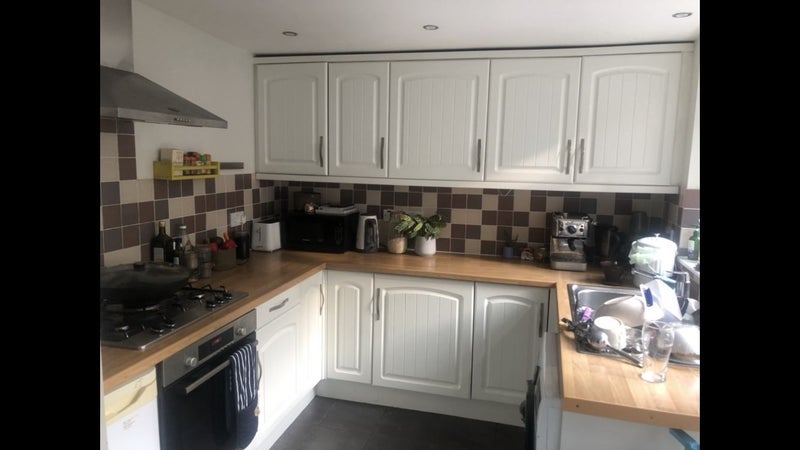 Room Millfields Road in Greater London