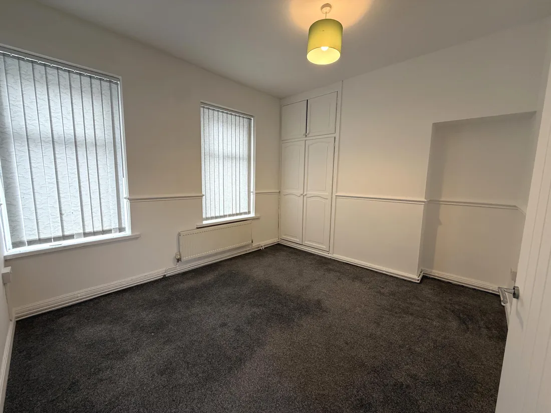House Stockland Street in Caerphilly