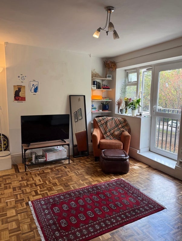 Room Petherton Road in Greater London