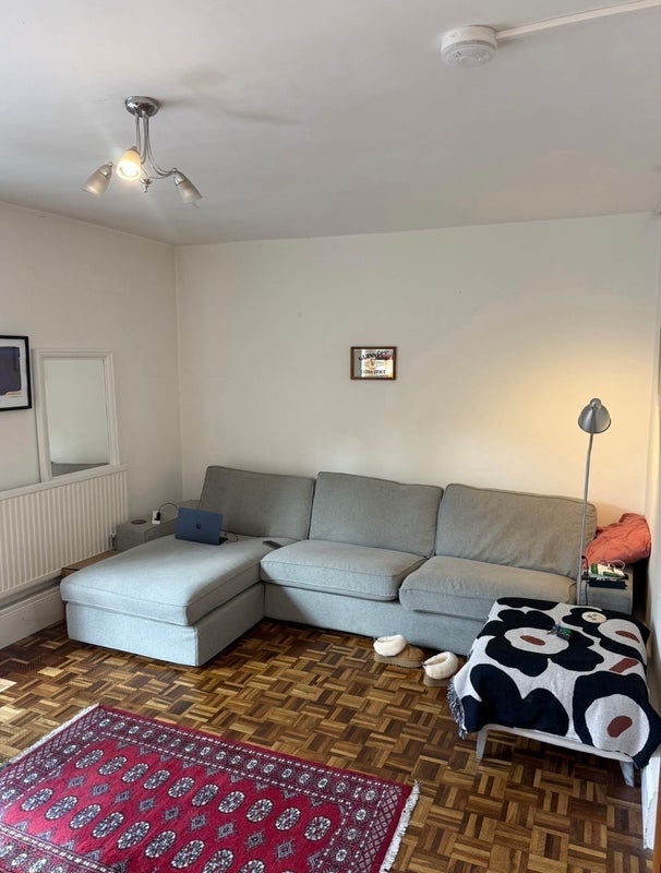 Room Petherton Road in Greater London