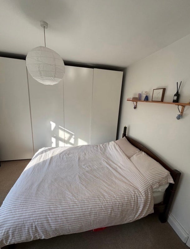 Room Petherton Road in Greater London