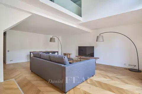 Flat Boulevard Flandrin in Paris