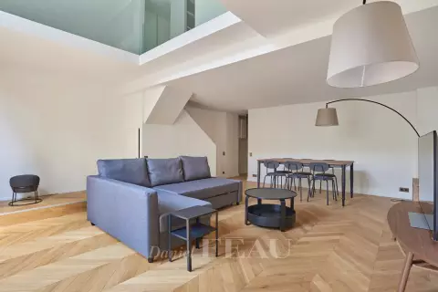 Flat Boulevard Flandrin in Paris