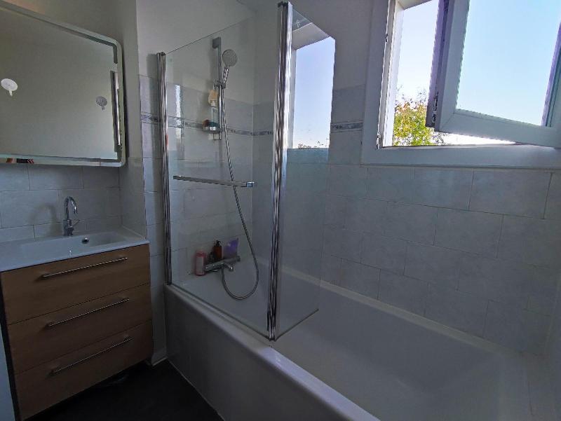 Flat Rue Jean Zubieta in Talence