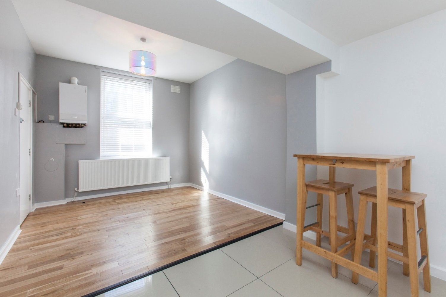 Flat Chevening Road in Greater London