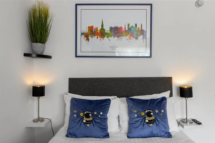 Flat Charlotte Mews in Exeter