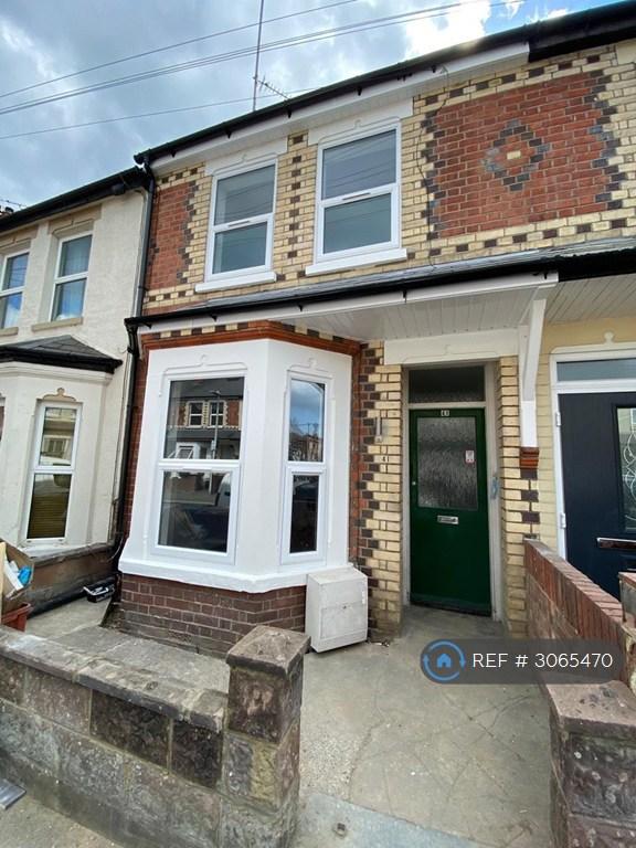 House Curzon Street in Reading