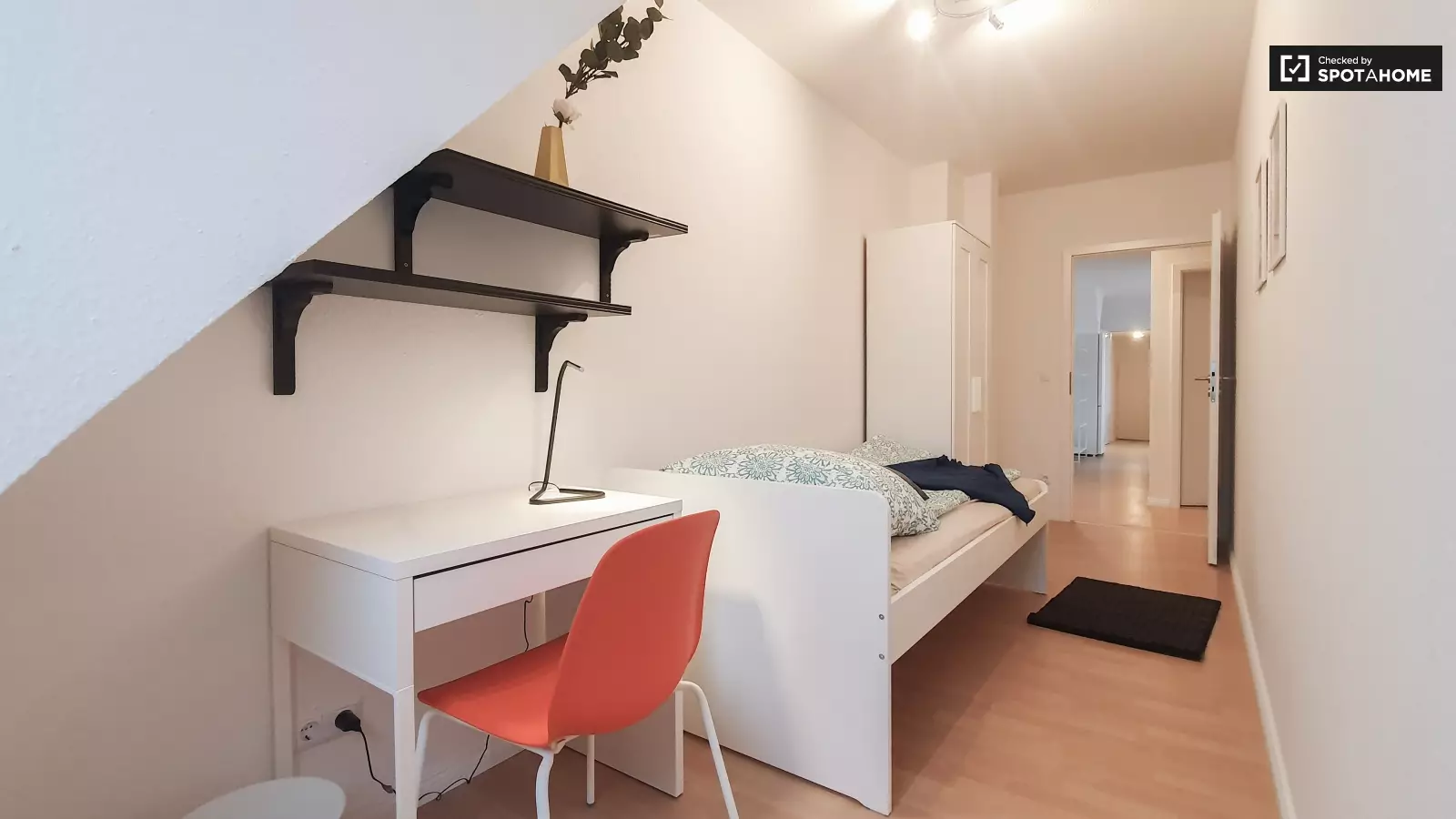 Wohnung Residenzstraße in Berlin