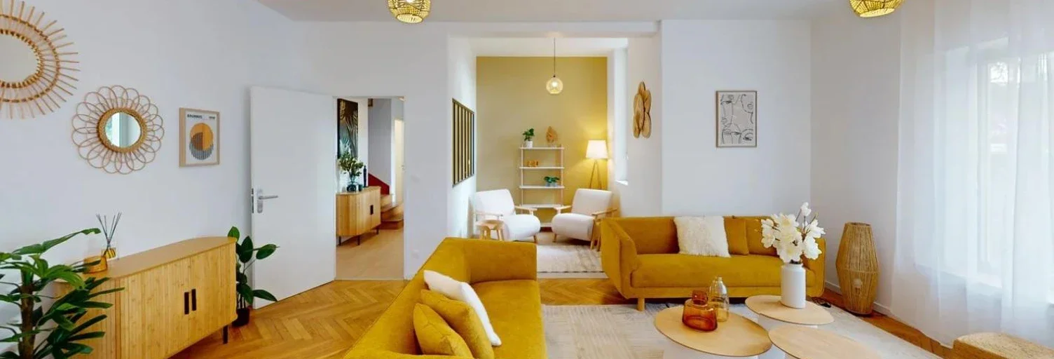 Room Rue Jean Jaurès in Bron