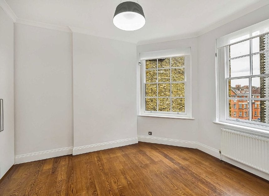 Flat Fulham Road in Greater London
