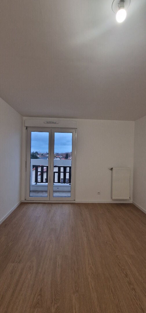 Flat Avenue de Suffren in Le Blanc-Mesnil
