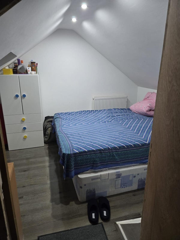 Room Upper Mayne in Basildon