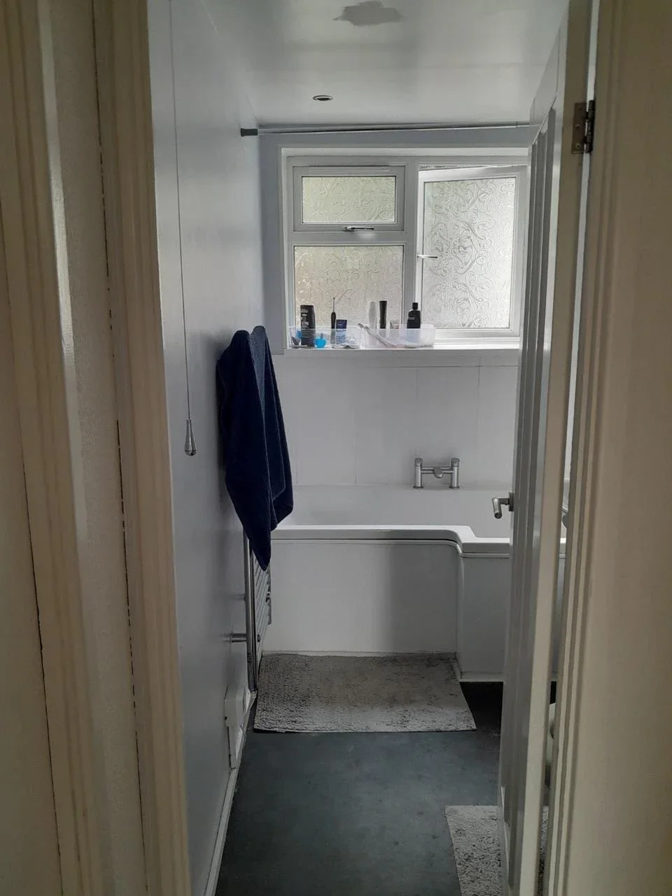 Room Lyme Farm Road in Greater London