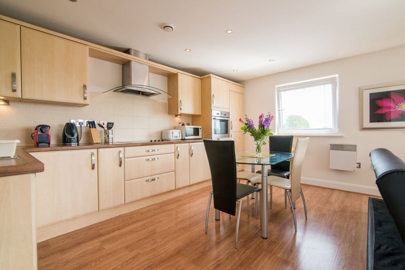 Room Pocklington Drive in Manchester