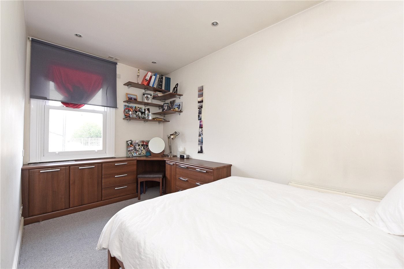 Flat Merton Road in Greater London