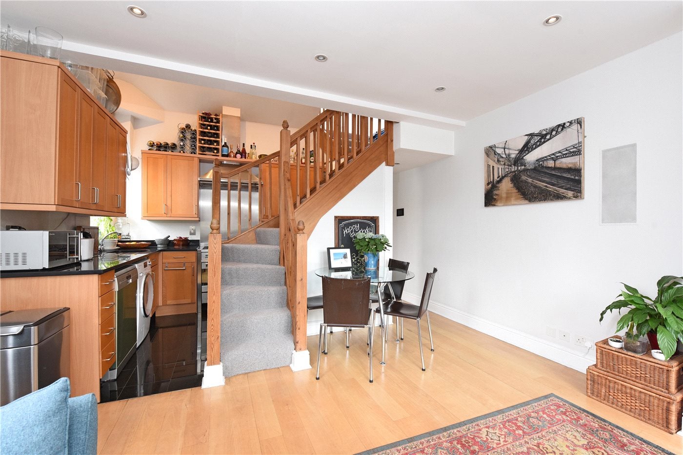 Flat Merton Road in Greater London
