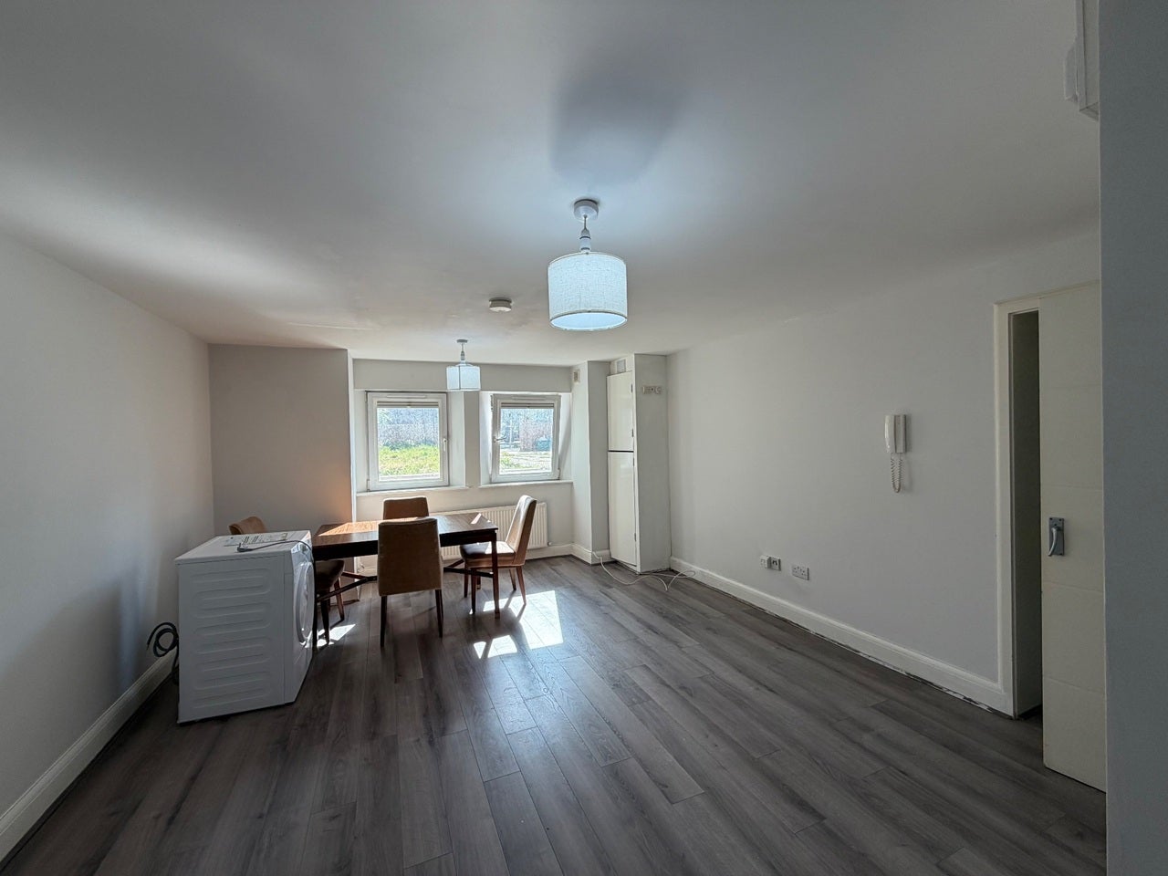 Flat Croydon Road in Greater London