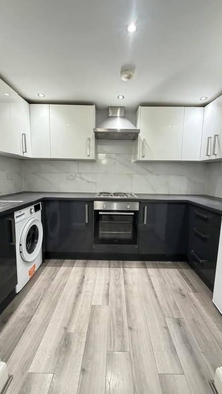Flat Croydon Road in Greater London