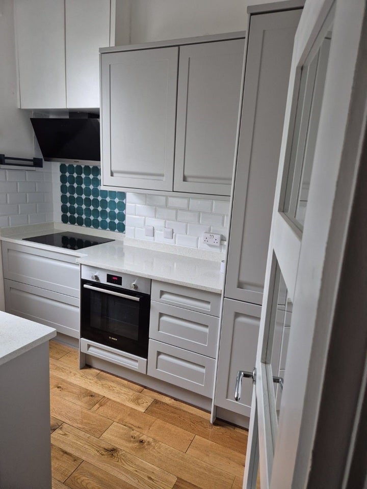 Flat Ladbroke Grove in Greater London