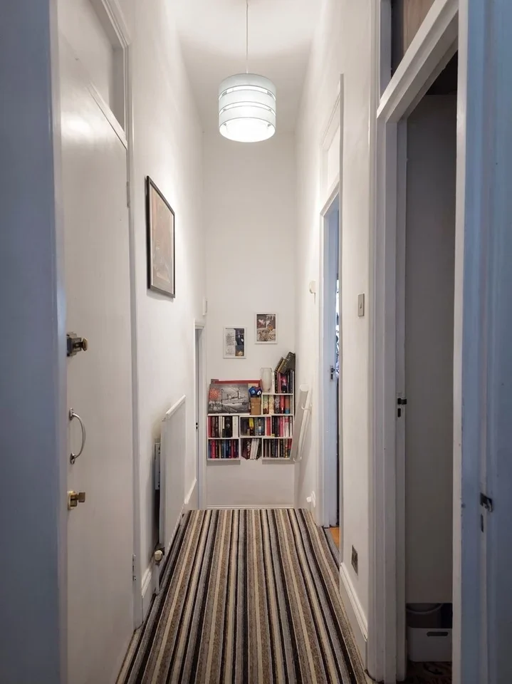 Flat Ladbroke Grove in Greater London