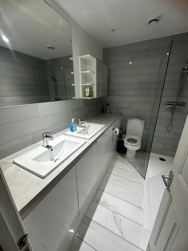 Room King Edward's Road in Greater London