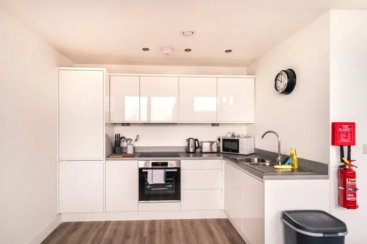 Flat Talbot Road in Trafford