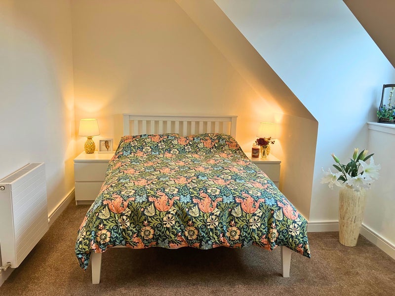Room Cammo Road in City of Edinburgh