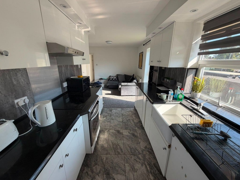 Flat Capel Road in Watford