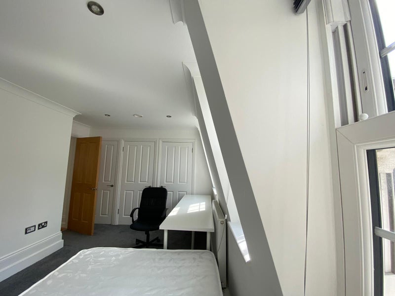 Room Star Street in City of Westminster