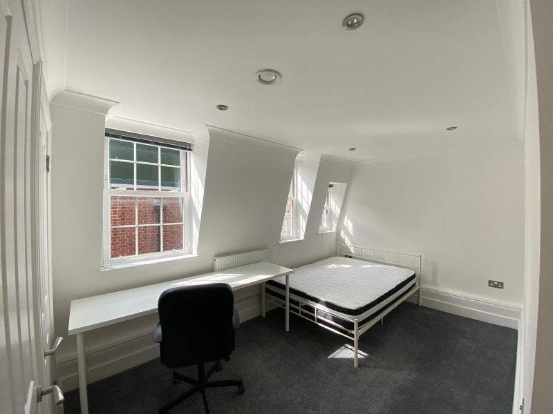 Room Star Street in City of Westminster
