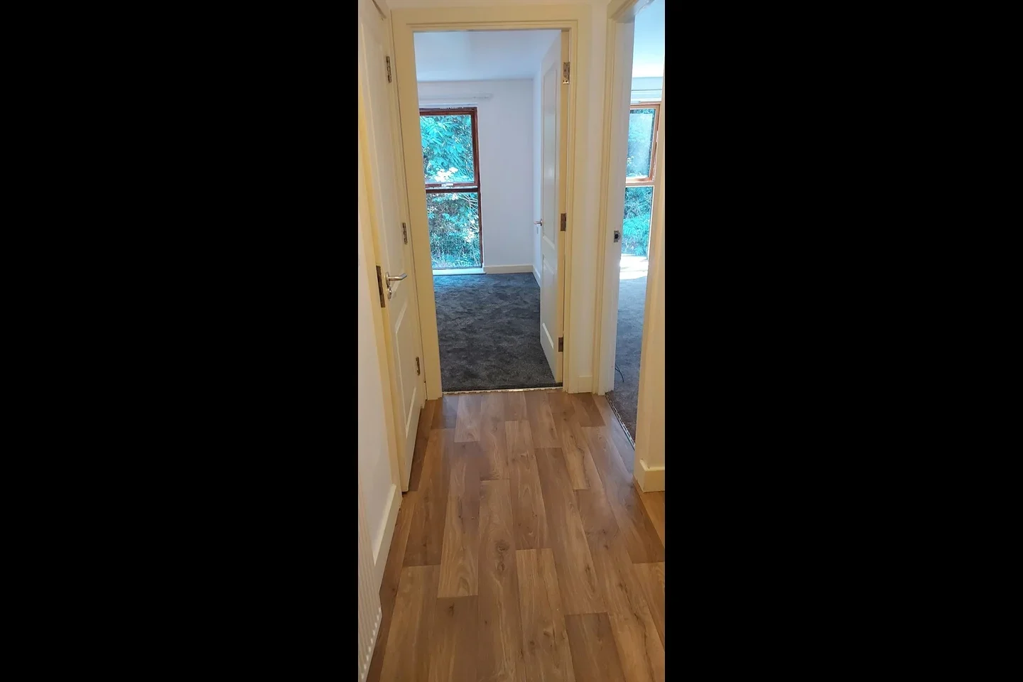 Flat Railton Close in Elmbridge