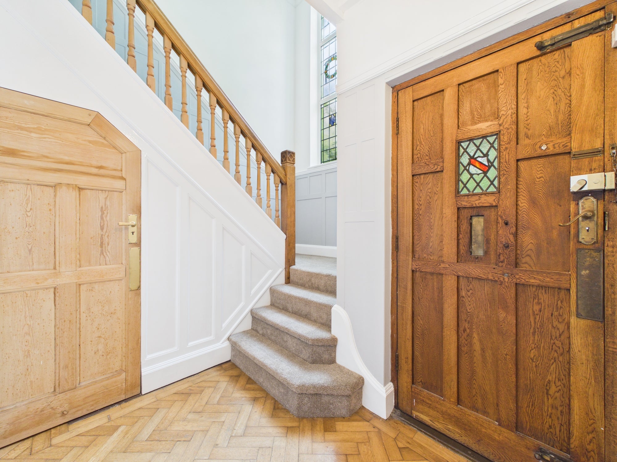 Flat Warwick Road in Metropolitan Borough of Solihull