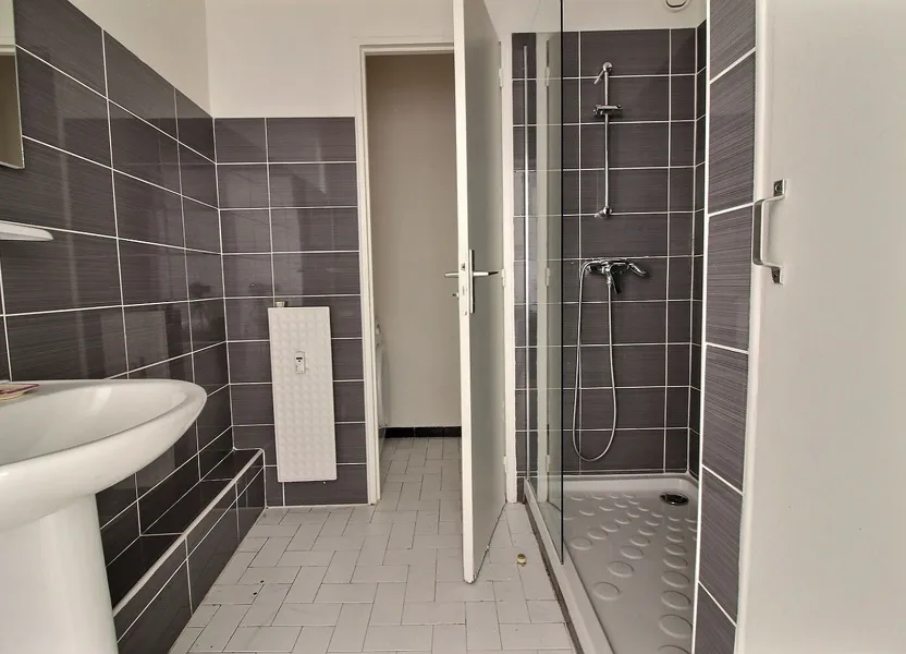 Appartement Rue Saint-Suffren à Marseille