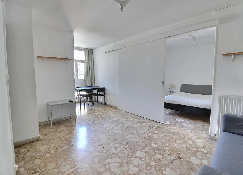 Appartement Rue Saint-Suffren à Marseille
