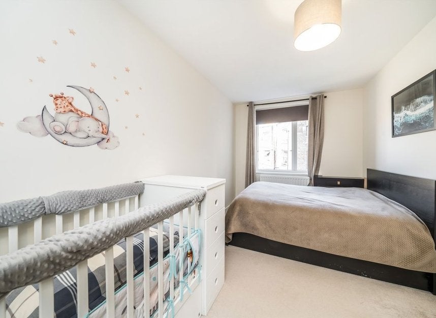 Flat Selsea Place in Greater London
