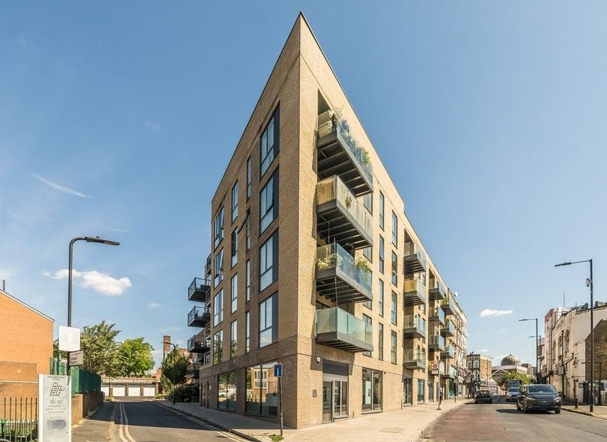 Flat Selsea Place in Greater London