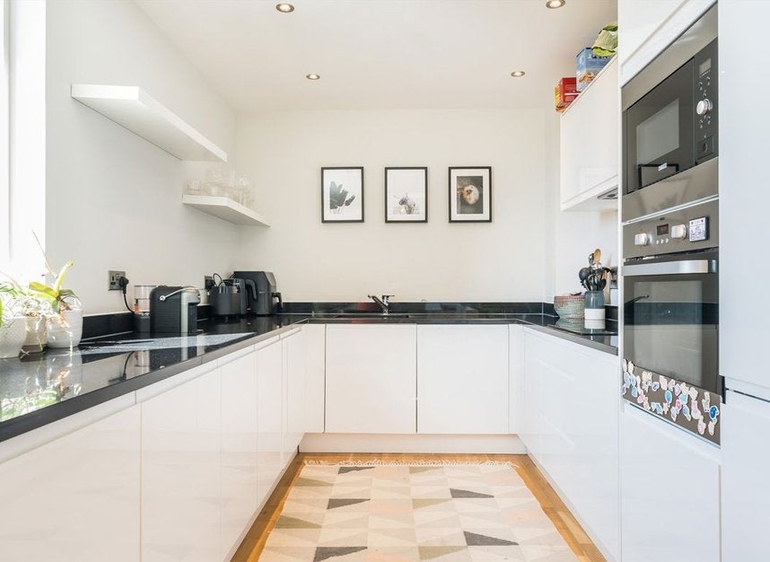 Flat Selsea Place in Greater London