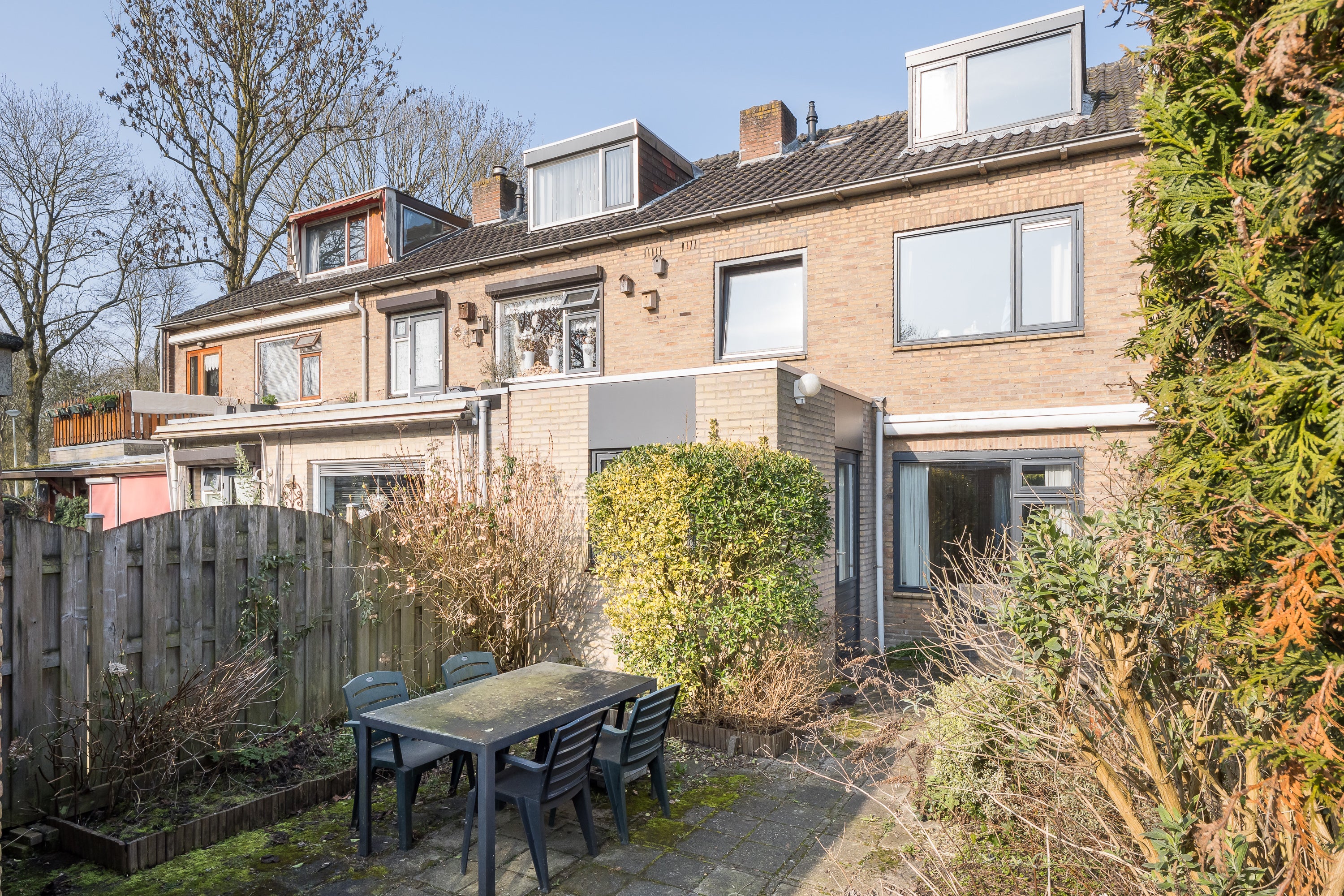 Tussenwoning te koop: De Zeeg 54, Barendrecht