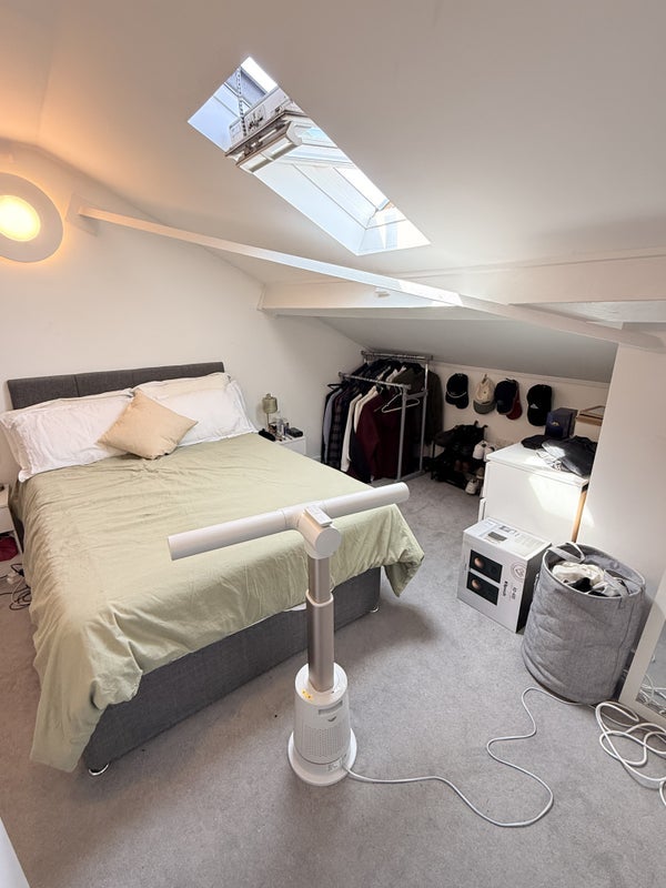 Room Tyssen Street in Greater London