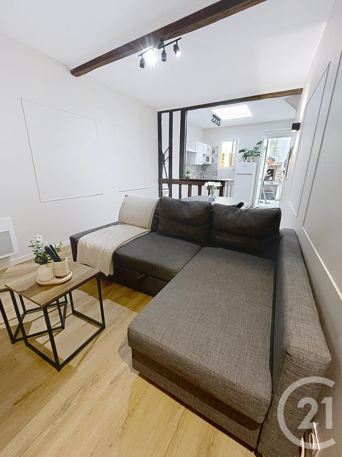 Flat Route de Blois in Saint-Ay