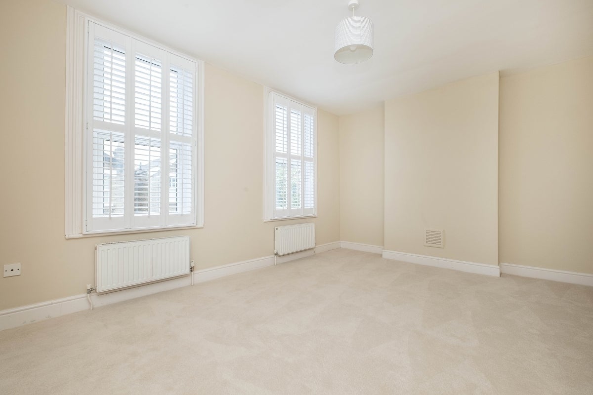 House Caversham Road in Greater London