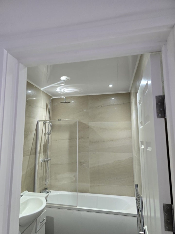 Flat Cranbrook Road in Greater London