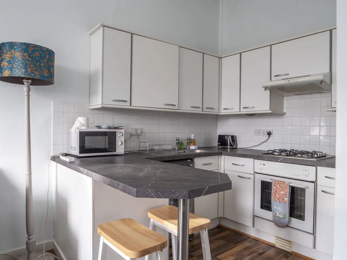 Flat Stewart Terrace in City of Edinburgh
