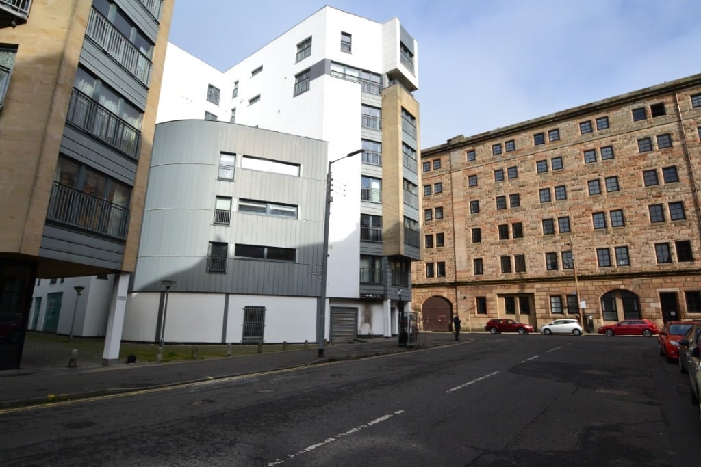 Flat Albion Street in Glasgow