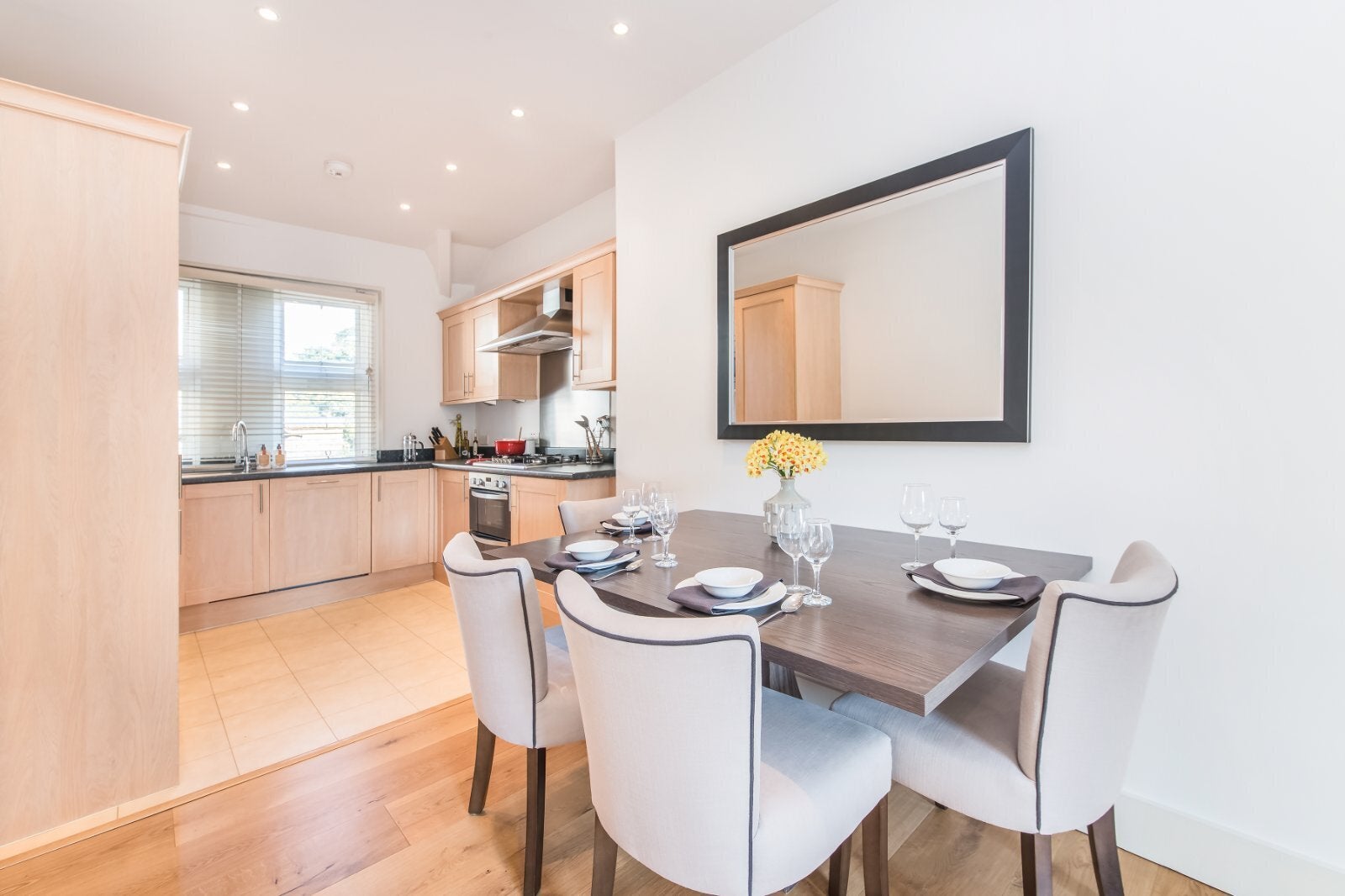 Flat Ebury Street in City of Westminster