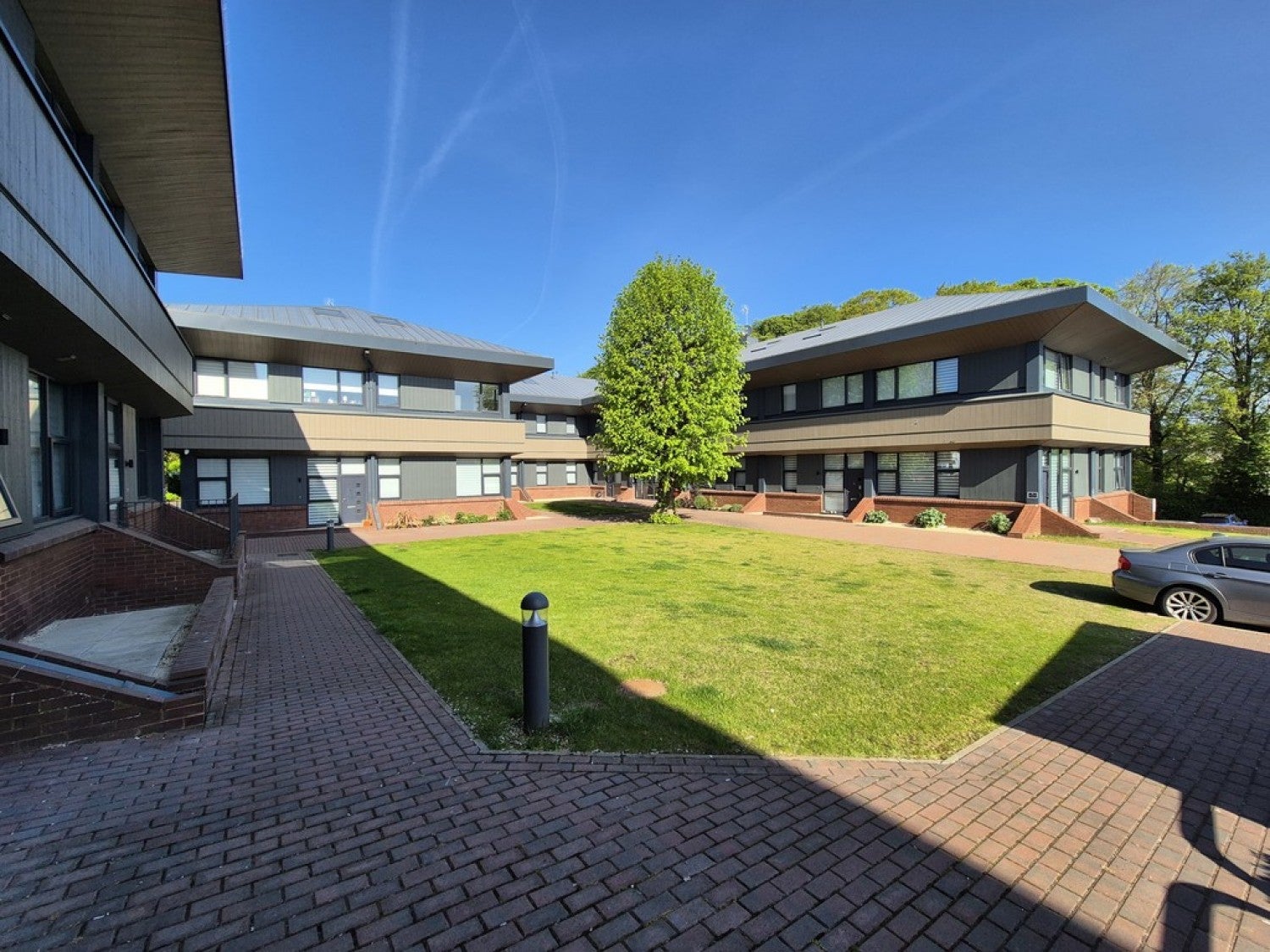 Flat Ashwood Way in Basingstoke and Deane